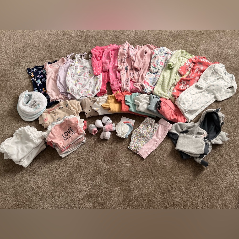 Newborn Baby (Girl) Clothing Lot